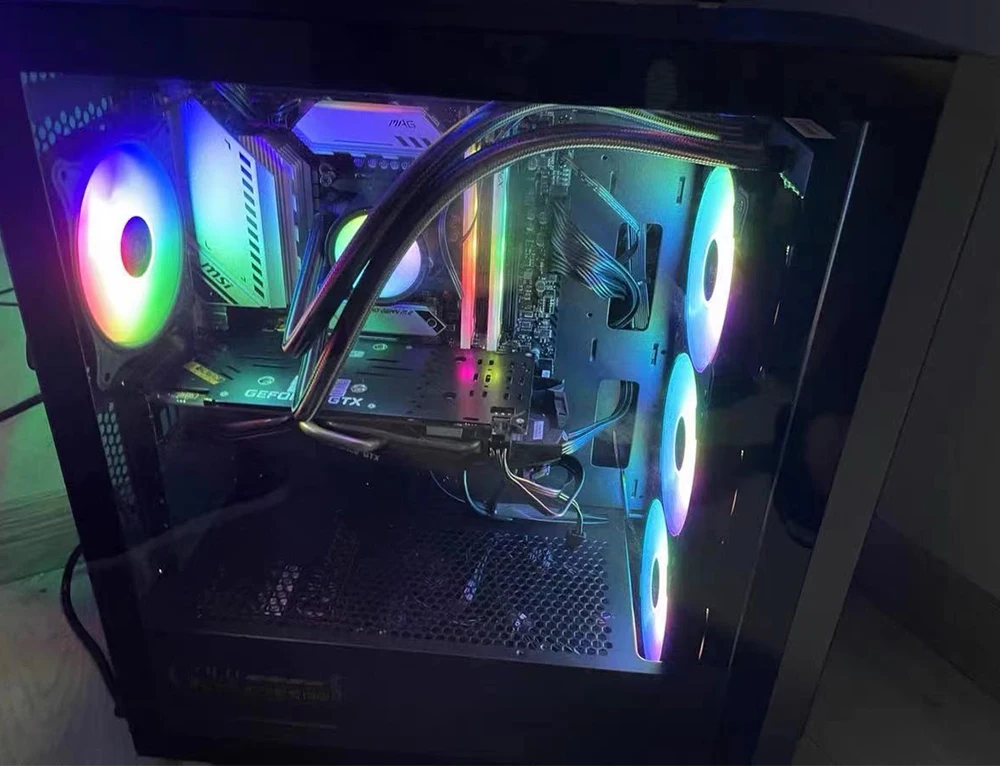 Прозрачный чехол из закаленного стекла для игрового компьютера сделай сам