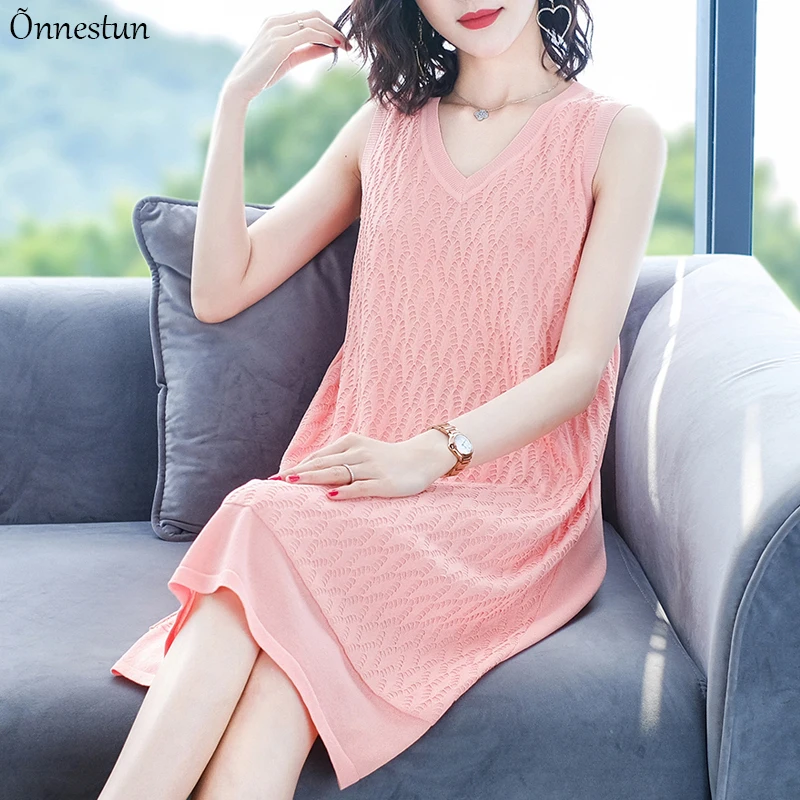 

Однотонное летнее платье 2021 модное платье без рукавов с V-образным вырезом Тонкий вязаный пуловер высокое качество повседневные Элегантные...