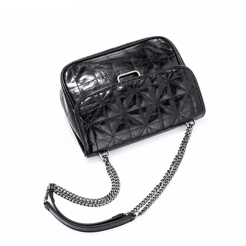 

Простая маленькая квадратная сумка в британском стиле, женская дизайнерская сумочка 2022, кожаные сумки на плечо с цепочкой высокого качества