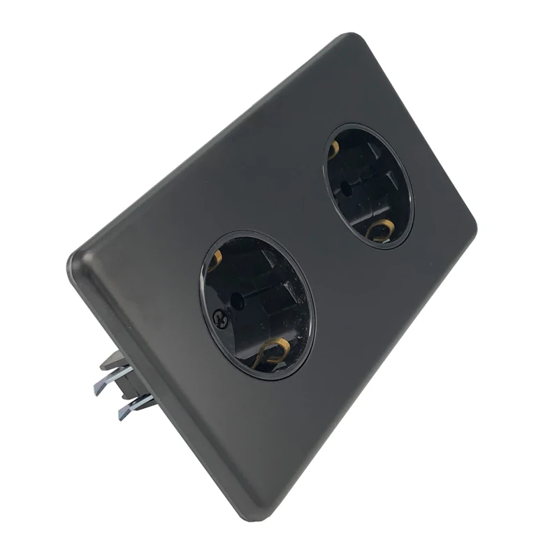 Штепсельная розетка европейского стандарта 16 А черная настенная с панелью