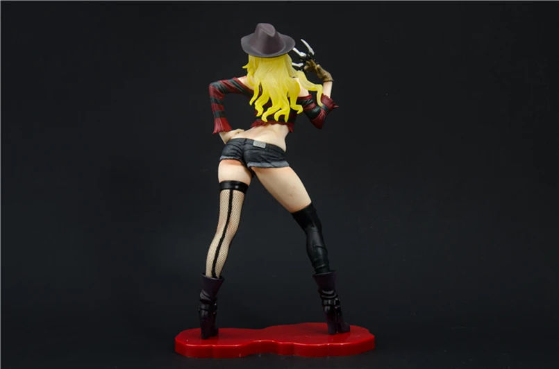

25cm sexy girl Female version a Nightmare on Elm Street Freddy Friday the 13th Jason PVC action figure collectible model toys