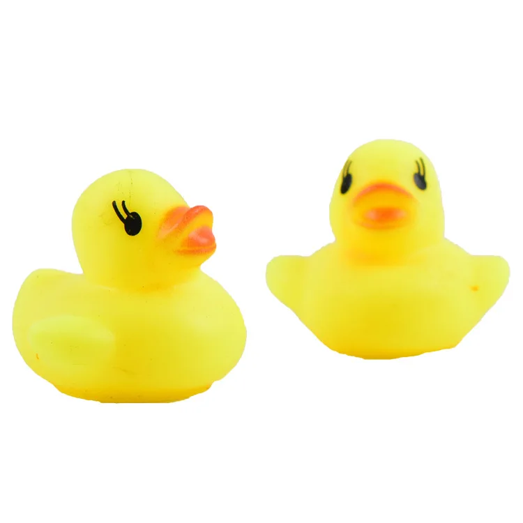 

YANUO Rubber Toy Duck Children Toy Rubber Yellow Duck Family 4pcs Pinch Sound Horn Baby Bath Duck Toy Bath Toy Gift