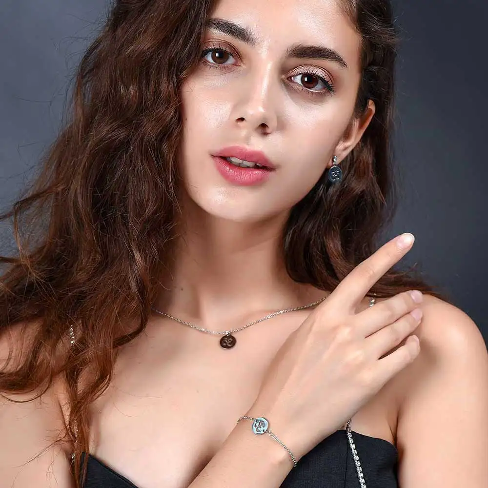 AAAAA качество 100% нержавеющая сталь Подвеска-ом ожерелье для женщин никогда не