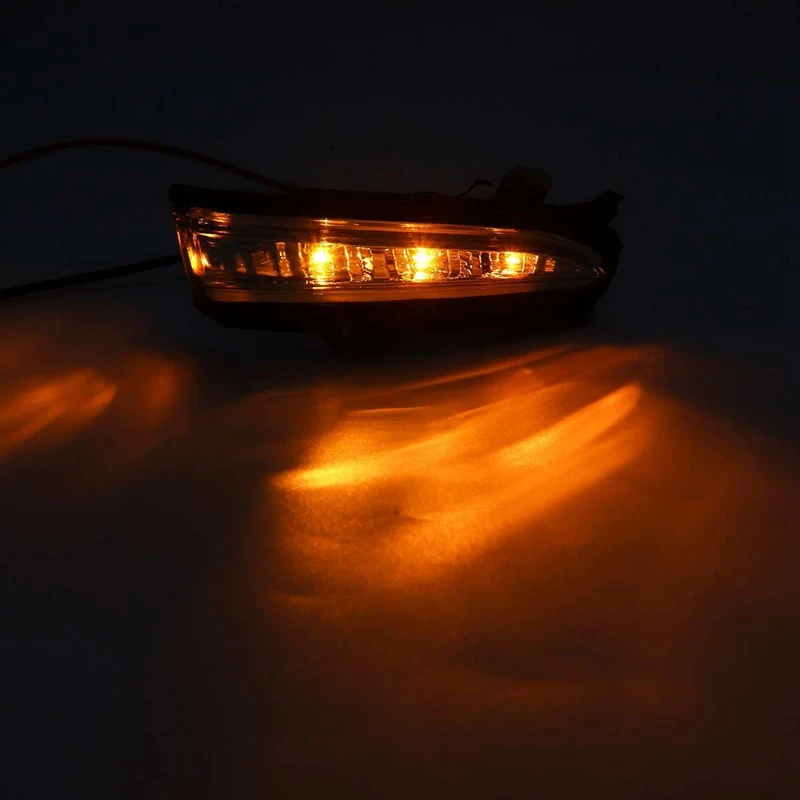 Прозрачные линзы динамических последовательного Мигать Светодиодный двери