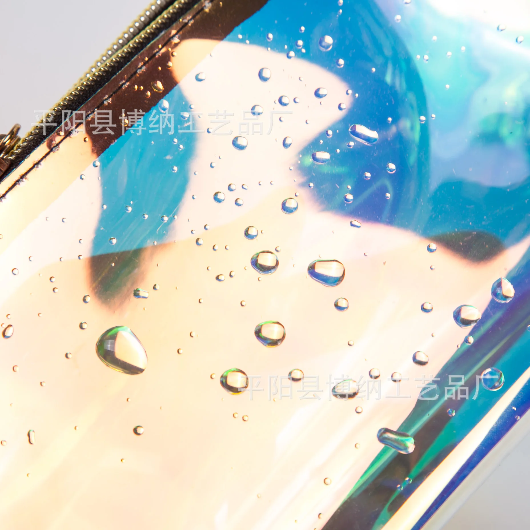 Модная яркая голографическая косметичка Bling Dream прозрачный переливающийся клатч