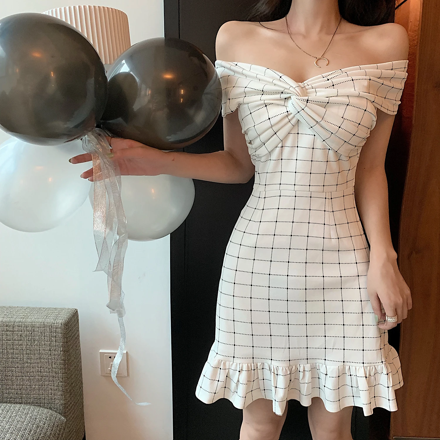 

Dresses