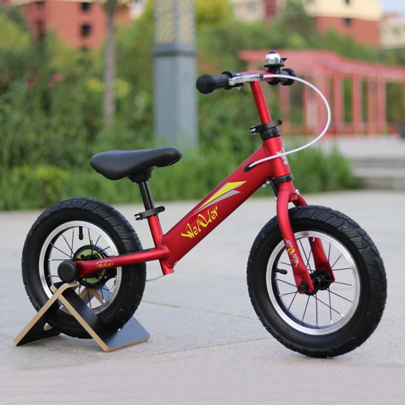 Трехколесный велосипед детская игрушка машинка баланс велосипеды для детей