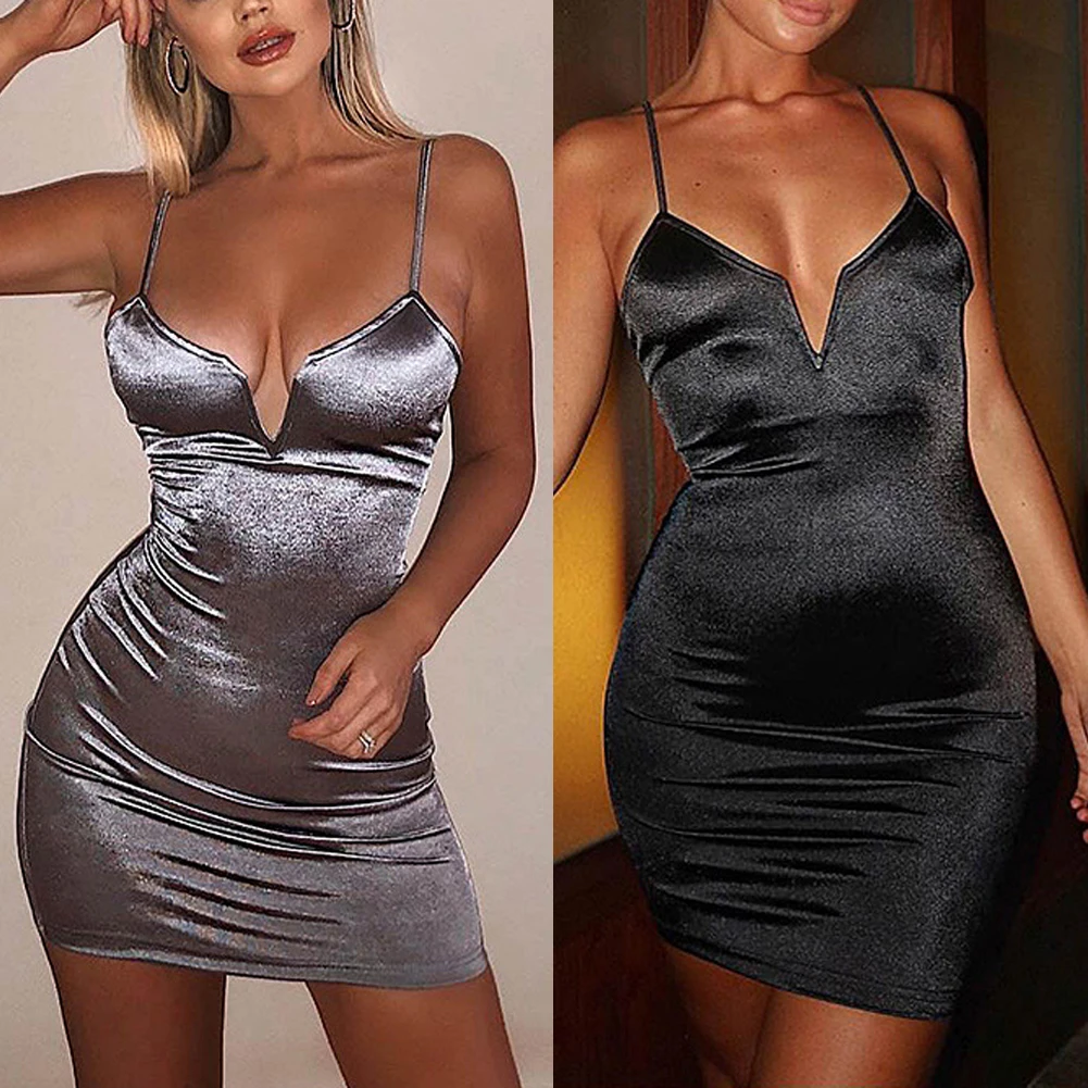 Соблазнительные женские облегающие платья 2020 черные с открытой спиной и