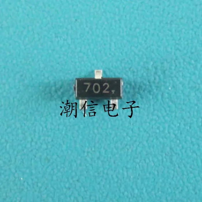 

2N7002 702 SOT-23 0,115a 60 в