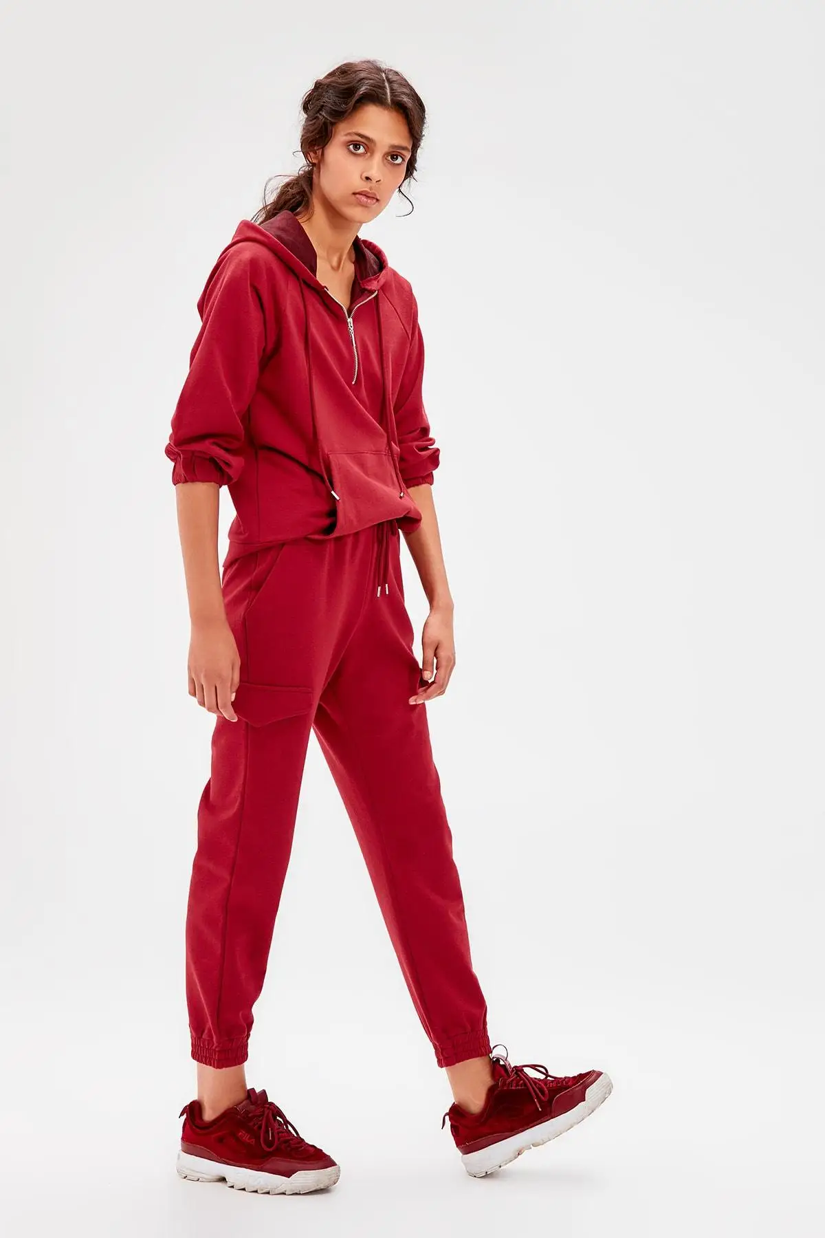 Trendyol бордовые трикотажные спортивные штаны TWOAW20EA0033