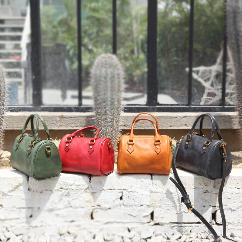 

2020 new leather women's bag hand-held messenger bag Vegetable Tanned Leather Mini Boston women's bag