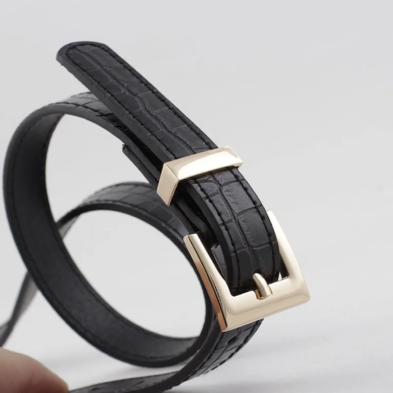 Ремень женский из искусственной кожи с золотой пряжкой красный черный