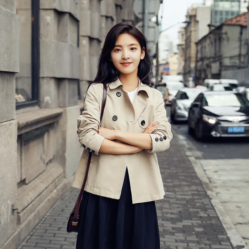 

Женский короткий тренчкот Zhejiang Bao 213a-d.Kio