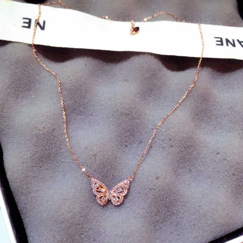 

New Rose Gold Butterfly Pendant Necklace for Women Shiny Crystal Clavicle Necklace Wedding Ball Valentine Jewelry Gift