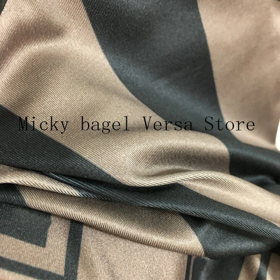 

2021 luxury design stripe color matching fashion women's sports suit sexy backless sling + high waist slim pants Yoga Pants