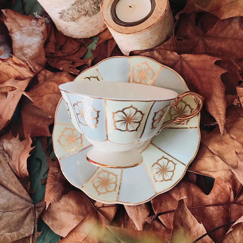 

British Floral Coffee Cup Set Bone China Sakura European Afternoon Tea Cup with Saucer Cute Dessert Copo Cafe Drinkware AF50BD