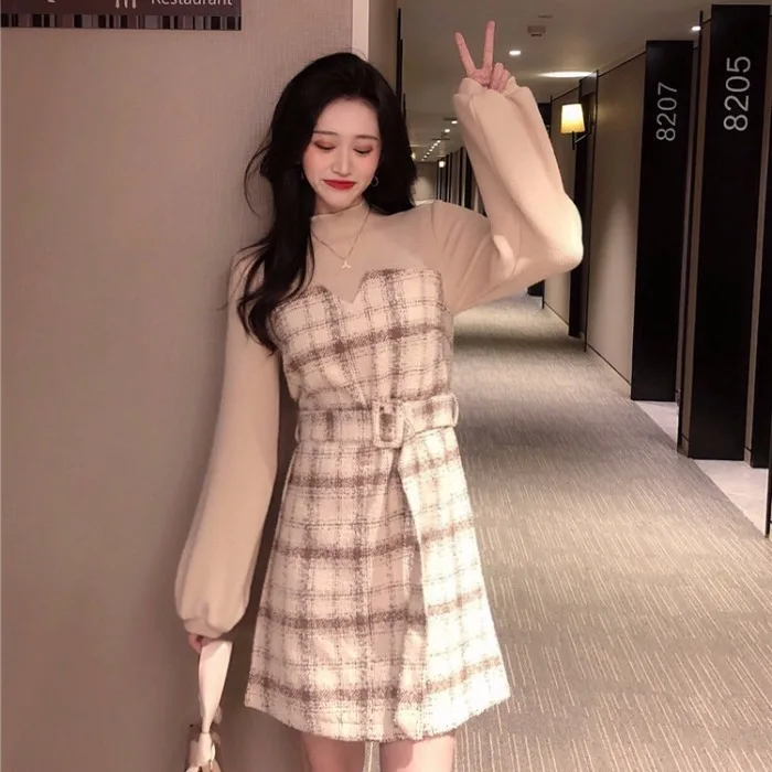 Винтажный стиль осеннее платье с круглым вырезом и рукавами фонариками ленты в