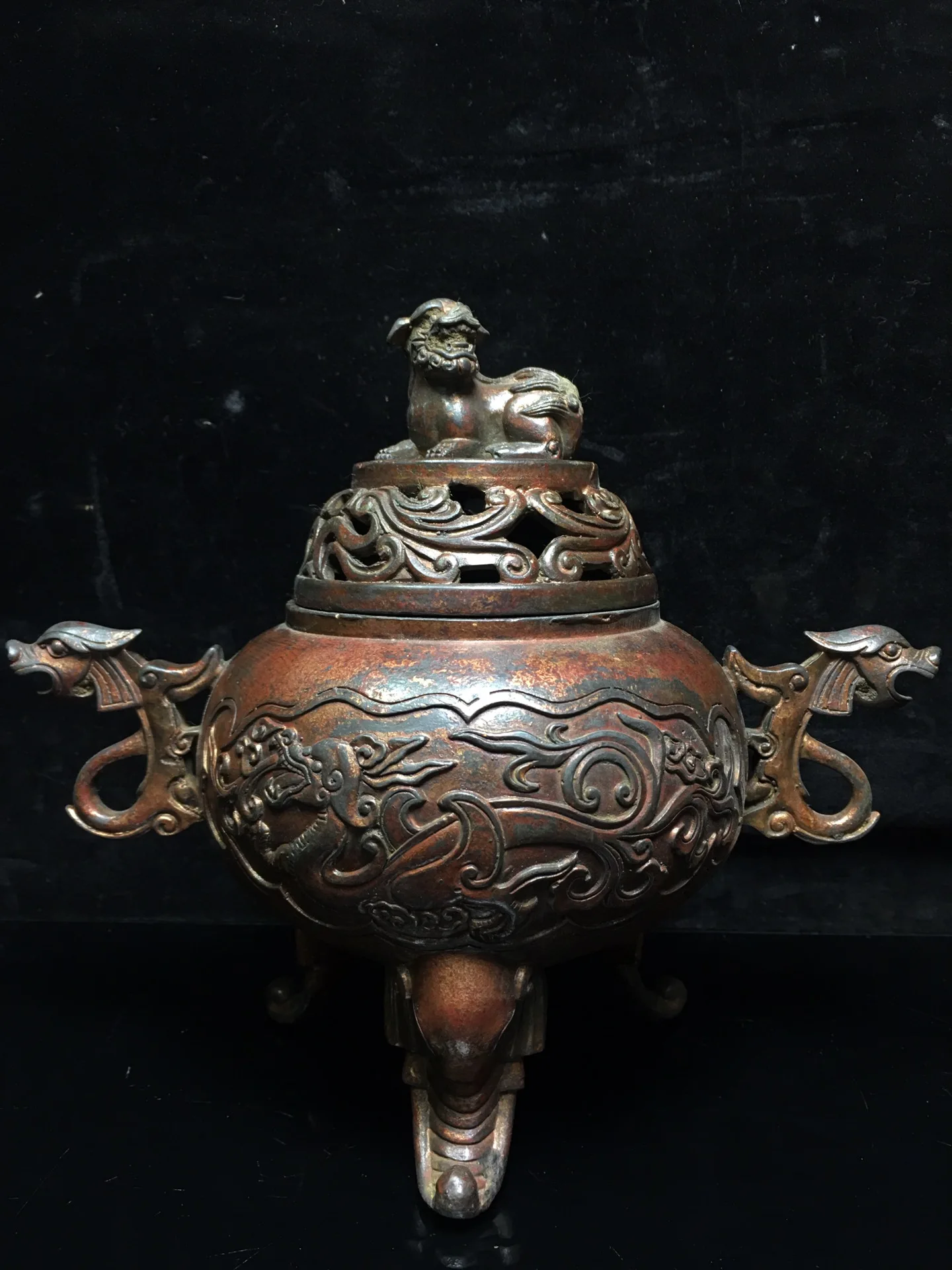 

9" Tibet Buddhism Old Bronze Cinnabar Lacquer Lion statue incense burner Kirin head handle Three-legged incense Town House