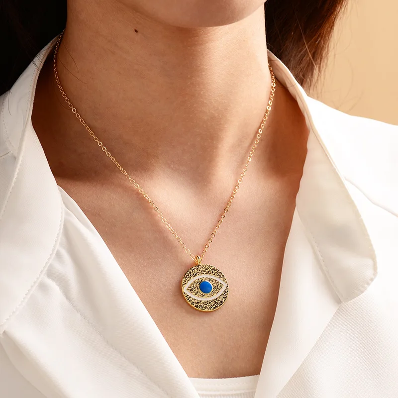 

2021 New Trendy Ladies Chic Gold Chain Colorful Rhinestone Turkish Evil Eye Pendant Necklaces For Women Boho Gold Coin Necklaces