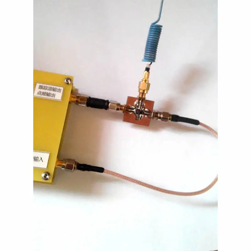 

Simple Spectrum Analyser D6 with Tracking Source T.G. V2.02 Simple Signal Source RF Frequency Domain Analysis Tool
