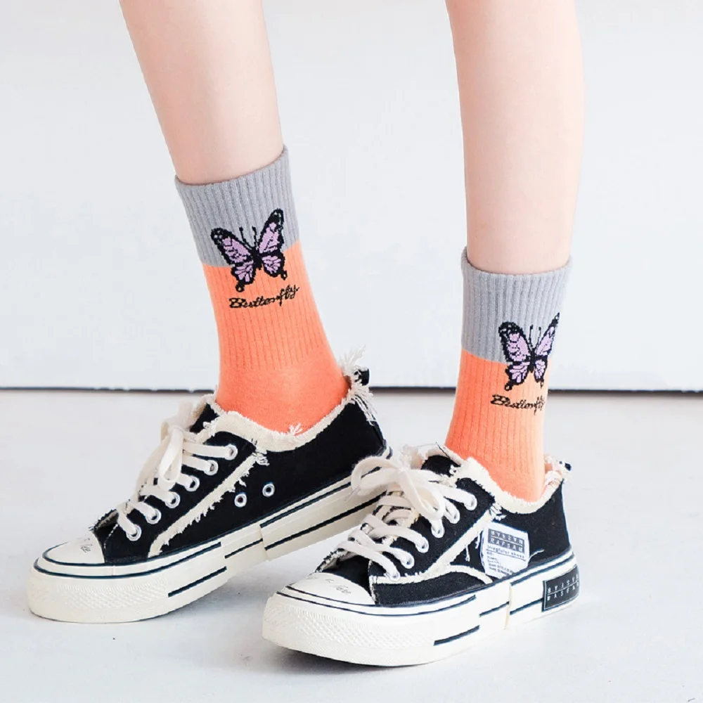 

Elastic Butterfly Women Crew Socks High Quality New Trend Cotton Female Black Long Socks Girls Fashion Athletic Skateboard Socks