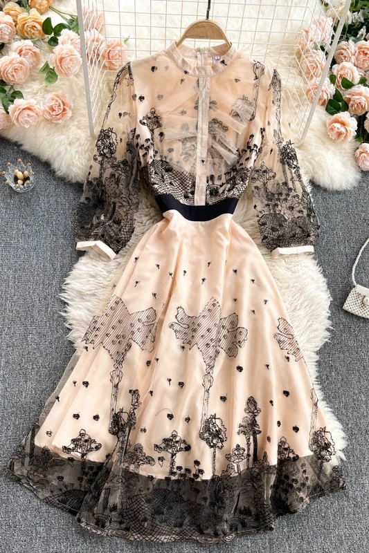 

2021 Spring New Women Elegant Party Dress Office Lady Vintage O-Neck Puff Sleeve Embroidery A-Line Dress Vestido De Mujer J243
