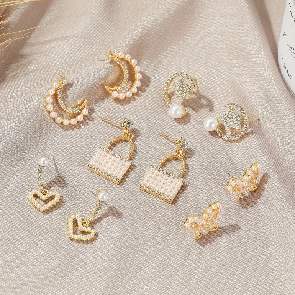 

Korean Fashion Pearl Zircon Geometry Pattern Earrings For Women Classic Personality Star Moon Butterfly Earring Party Jewelry