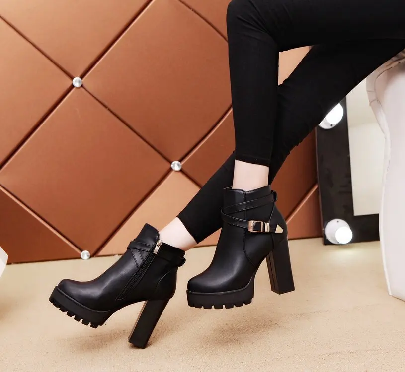 Новинка 2019 года брендовые Ботинки martin на очень высоком каблуке ботильоны толстой