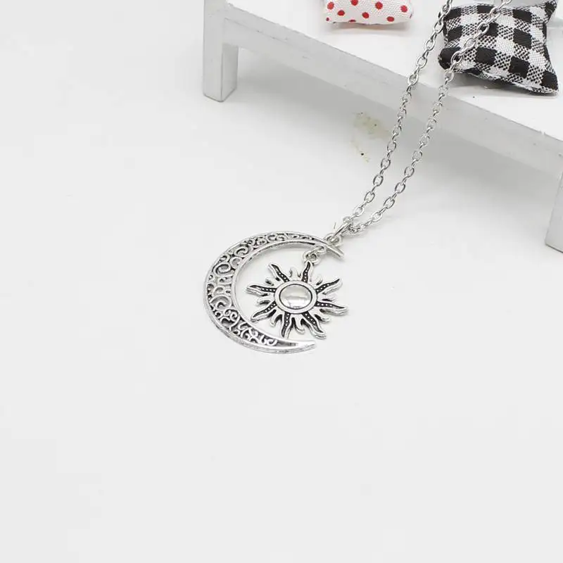 Ретро очарование луна ожерелье медальон в форме солнца ювелирные изделия diy