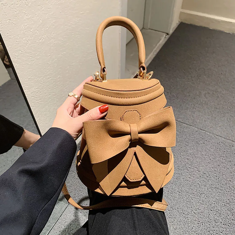 

Винтажная Роскошная маленькая сумка-мешок, кожаные сумки через плечо для женщин 2021, Зимние Модные дорожные повседневные сумки, кошелек