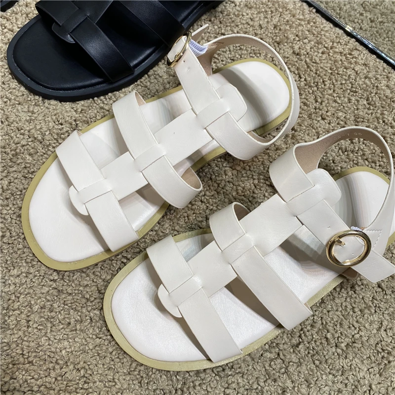 Женские сандалии с круглым носком DEAT черные повседневные из искусственной кожи