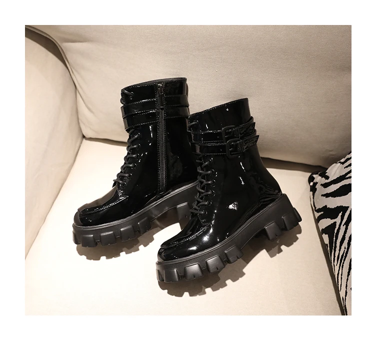 Зимние ботинки на платформе; красивые женские кожаные ботинки; Bota Feminina Botas Mujer; ботильоны в байкерском стиле с пряжкой на толстой подошве; Botines Mujer;