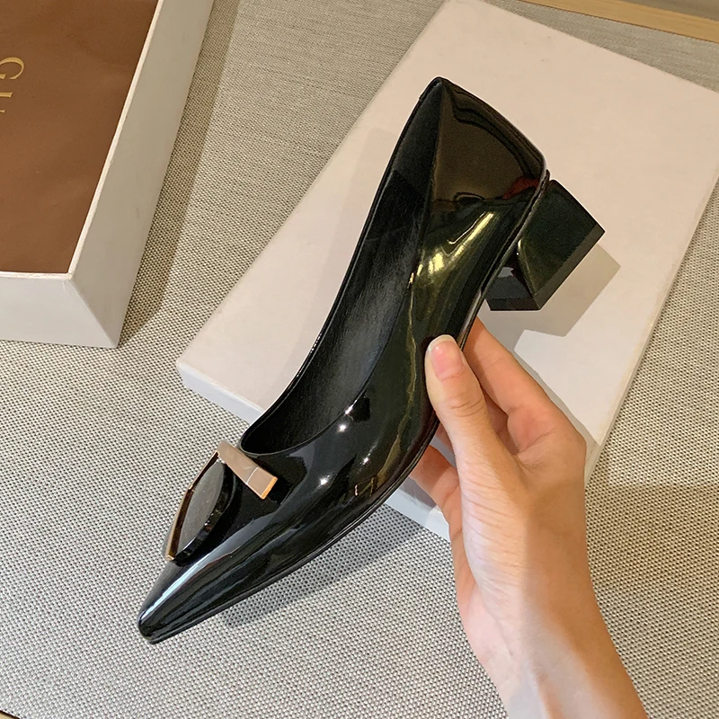 

Casual Basic Genuine Leather Shoes Woman Metal Decoration Female pumps Concise Working Thick Heels Shoes For Women