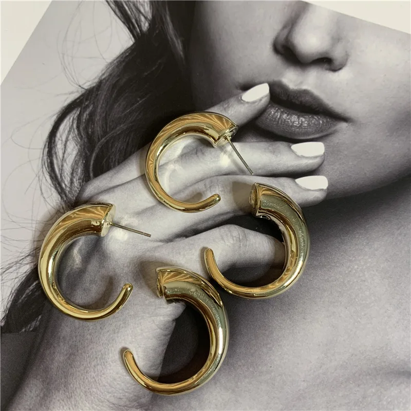 Женские массивные серьги-гвоздики в стиле панк золотистые/Серебристые серьги с