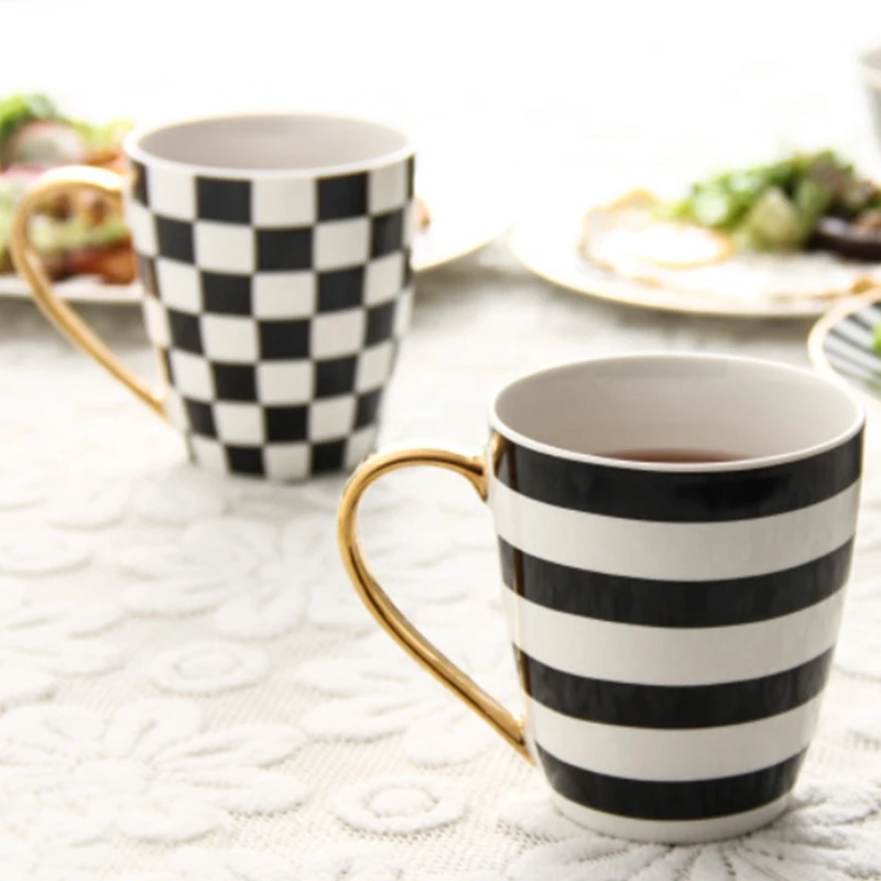 Черно бело золотая ручка керамическая кофейная кружка фарфоровые чайные кружки