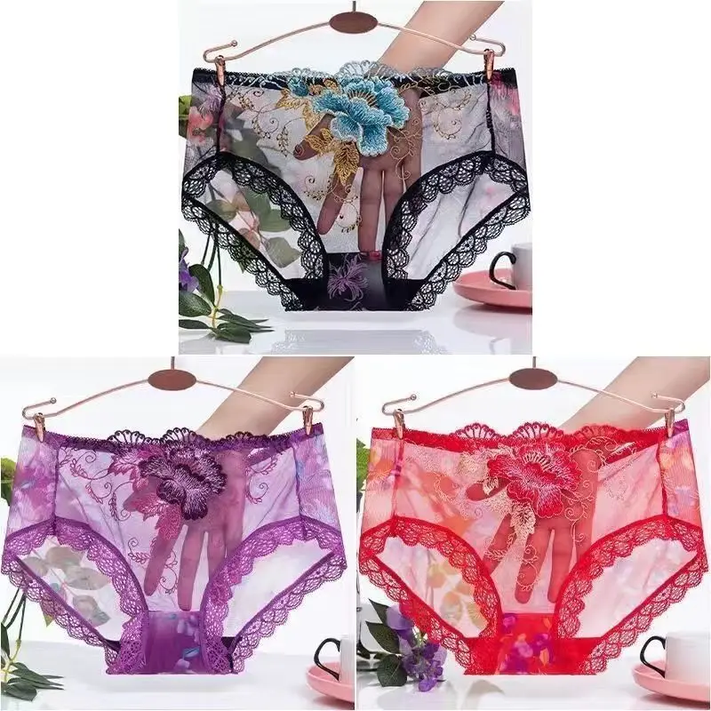 Ice Silk Underwear Ladies Summer Ultra-thin Breathable Lace Seamless Large Size Triangle Shorts Sexy Charming Panties Women