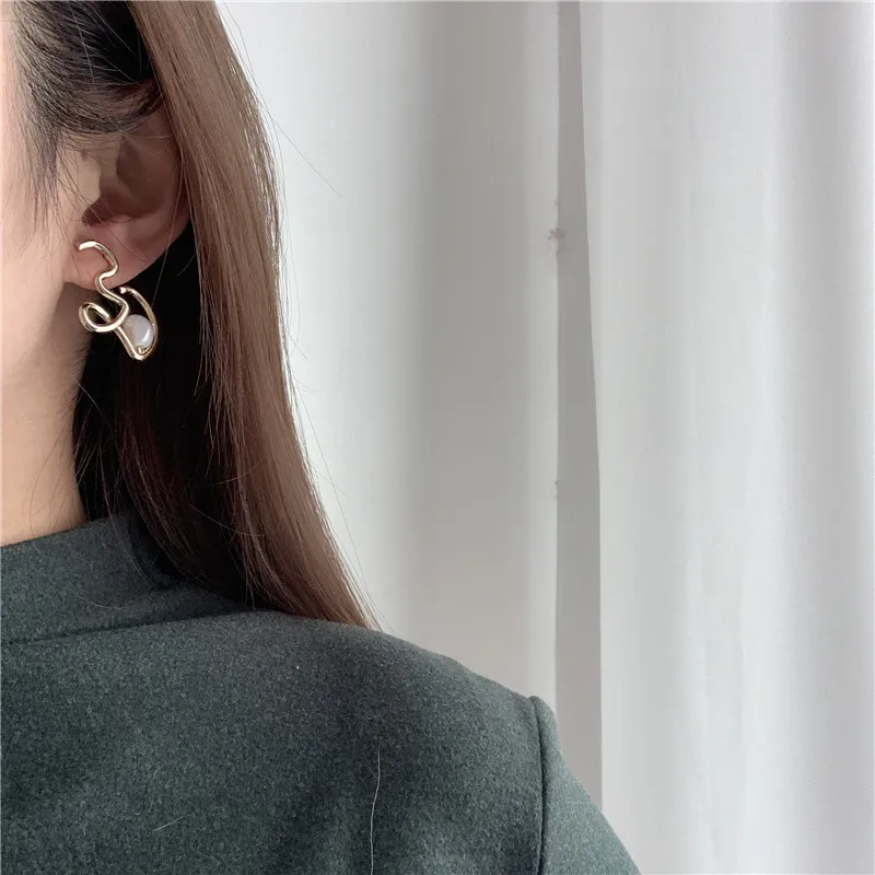 FFLACELL корейские шикарные простые металлические серьги-гвоздики неправильной