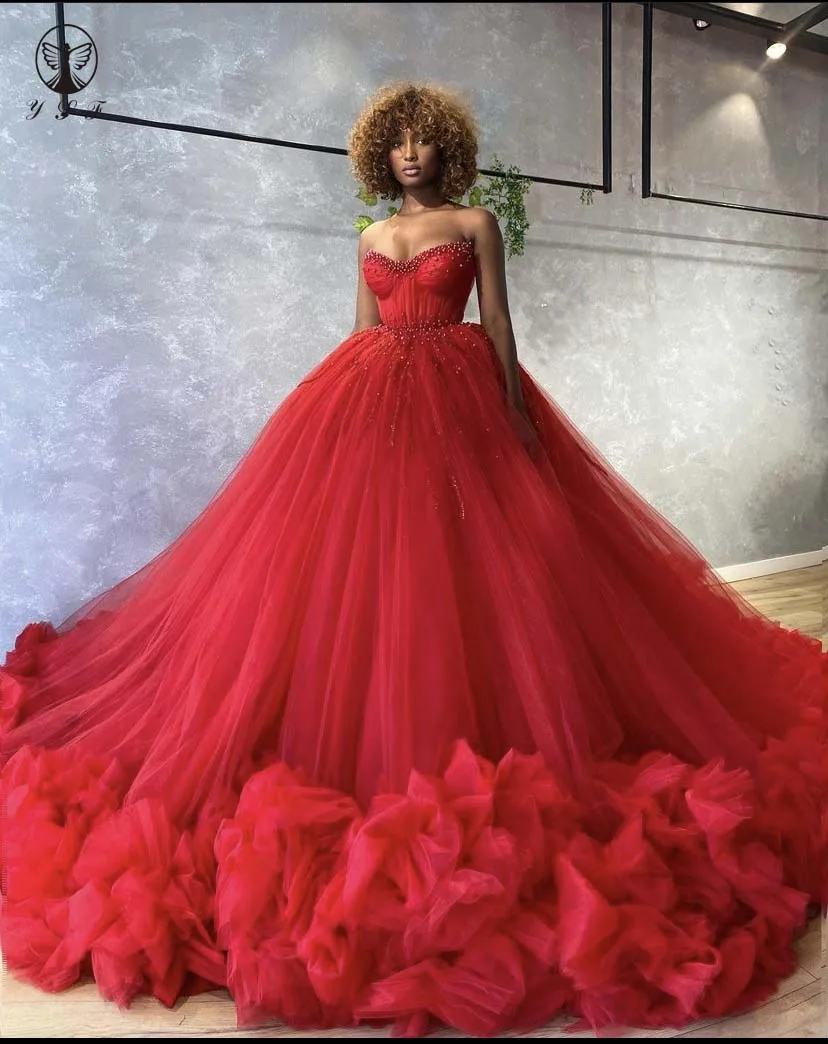 

2022 красное бальное платье без рукавов с открытыми плечами, украшенное бисером и жемчугом, пышные платья для выпускного вечера