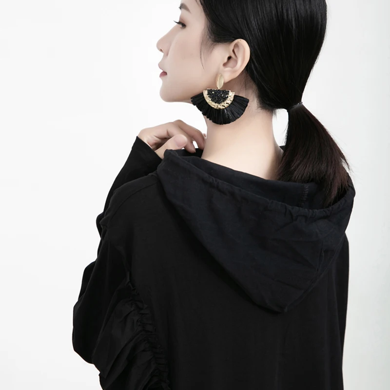 

TWOTWINSTYLE Casual Black Patchwork Ruffle Sweatshirt For Women Hooded Collar Long Sleeve Casual Sweatshirts Female Fashion New