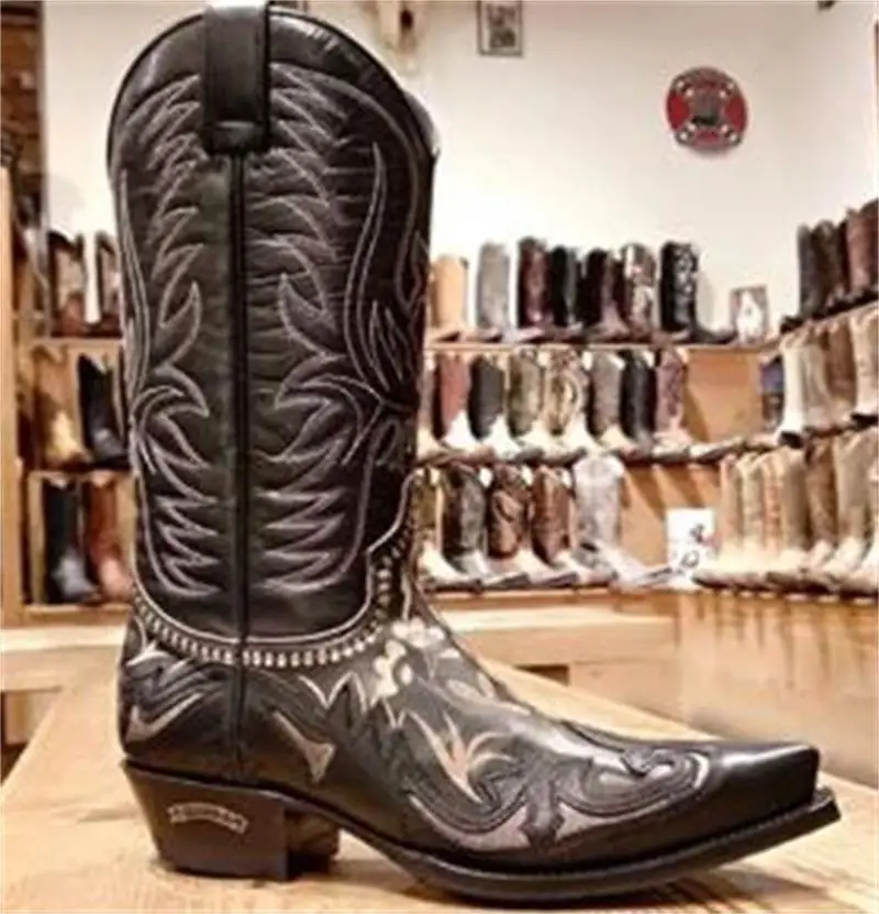 

Men's Boots Autumn And Winter 2021 New Fashion Foreign Trade Boots Color Matching Embroidered Men's Boots Trendy Men