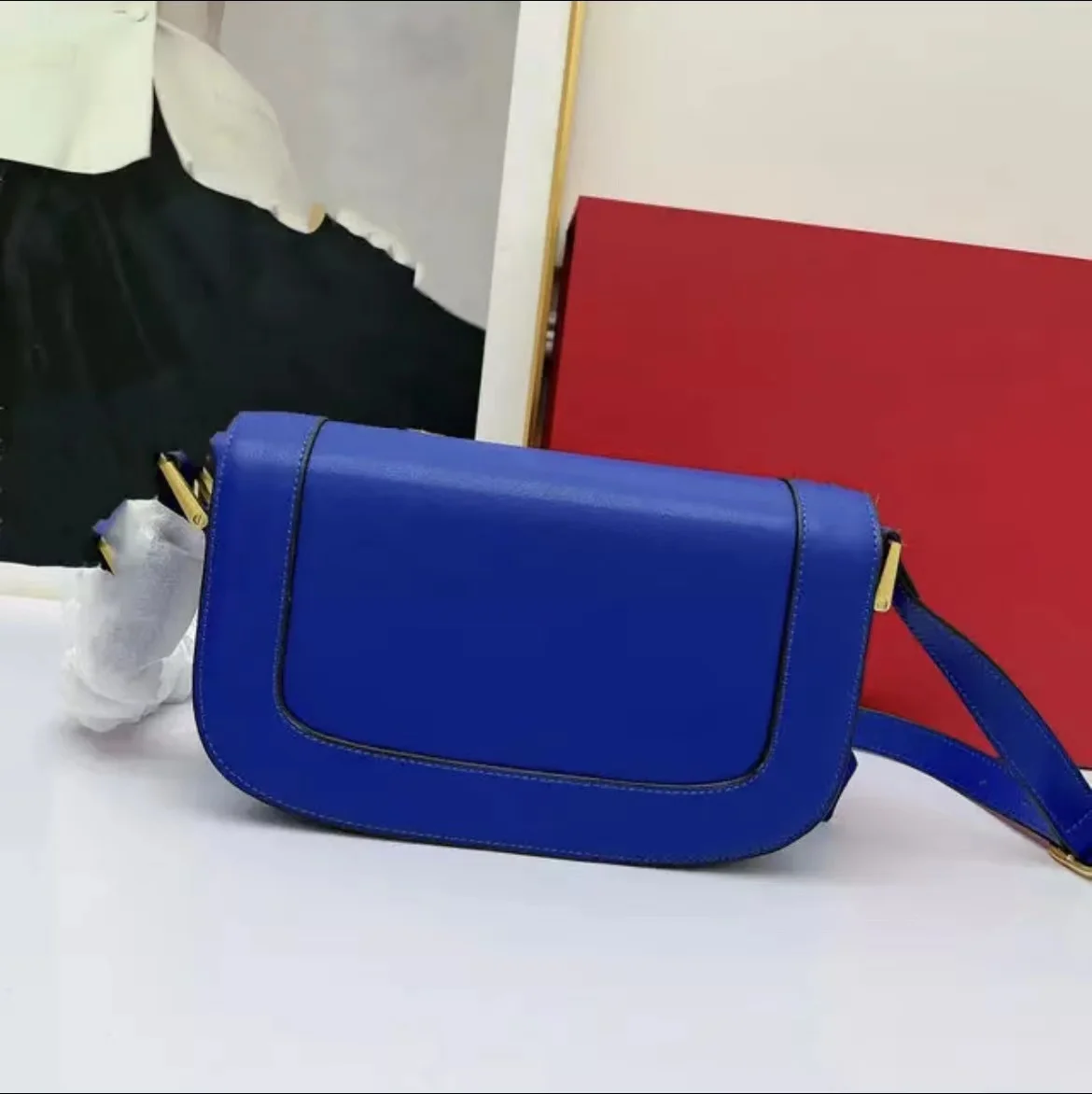 

Vintage Saddle Bucket Bag Women Fashion Shoulder Bag Female Ladies Half Moon Tote Handbag Black Camel Hobos