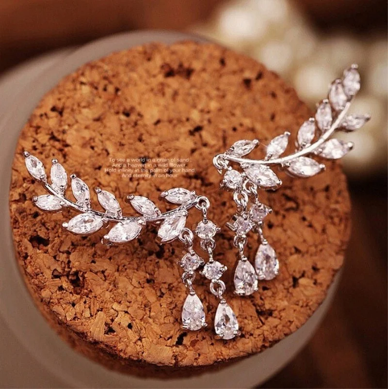 Женские серьги гвоздики с цирконием 2 цвета ювелирное украшение в виде листьев и