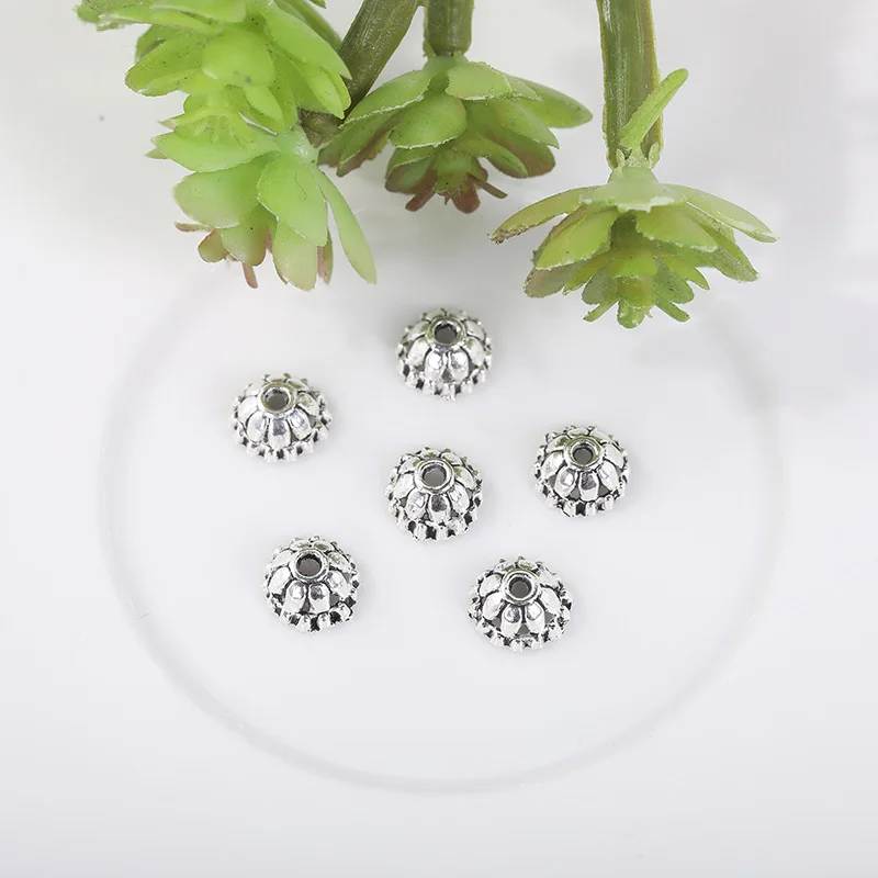

Tibetan Silver Color 50PCS Zinc Alloy Flower-shaped Metal Pendant Charms for Jewelry Making 0.2-0.3mm Handmade DIY Accessories