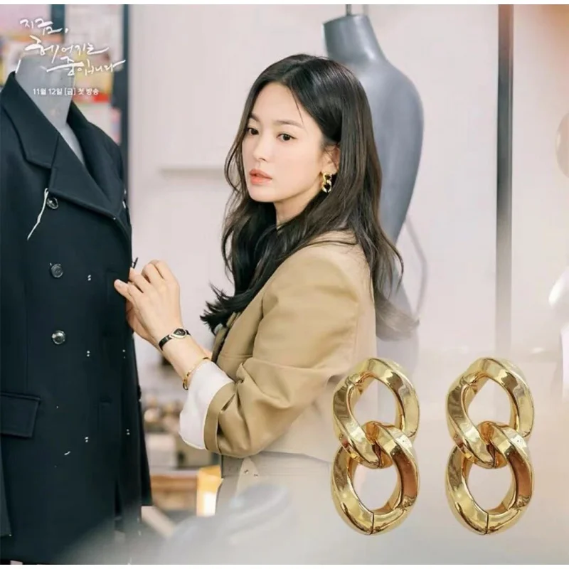 

Women Temperament Stud Earrings Autumn Winter Ear Studs New Trendy Design Ear Clips New