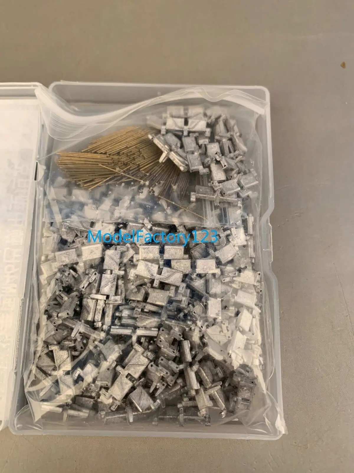 R модель CQ35210L 1/35 металлическая гусеница и для американского бака M26 M46 Patton - купить