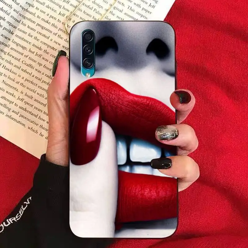 TOPLBPCS красного цвета пикантные женские туфли с рисунком в виде губ для девочек