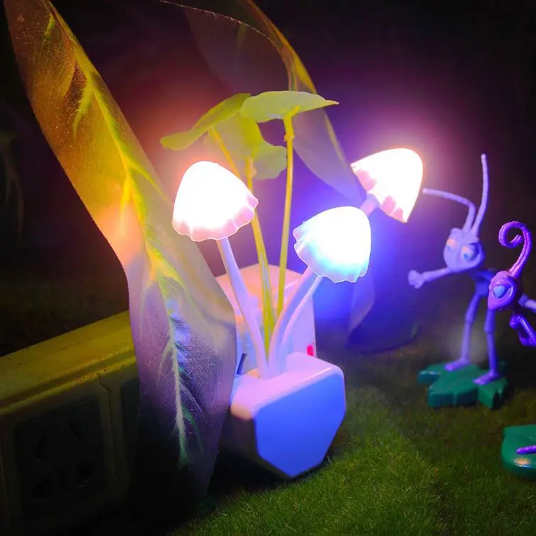 

Novelty Night Light EU & US Plug Induction Dream Mushroom Fungus Luminaria Lamp 220V 3 LED Mushroom Lamp led night lights
