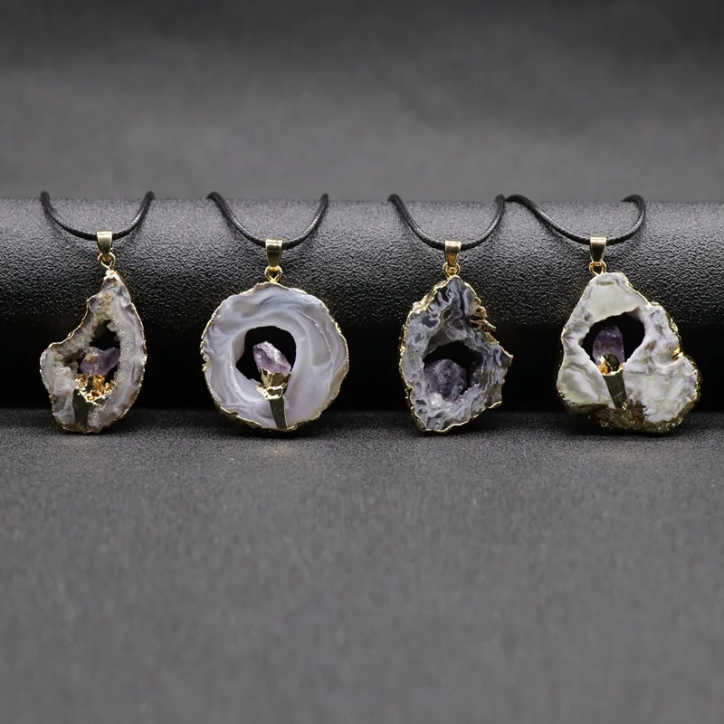 Ожерелье с подвеской из минерального Агата|Ожерелья подвеской| |