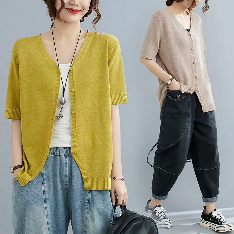 

Женский трикотажный кардиган с V-образным вырезом, коротким рукавом