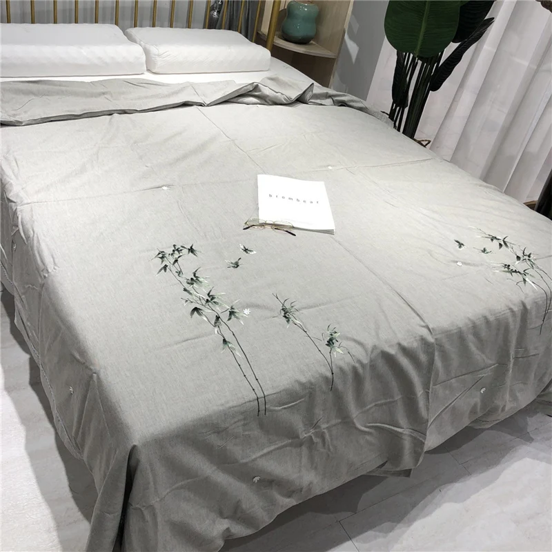 2020 бамбуковое мягкое одеяло из шелка тутового шелкопряда с вышивкой чистый